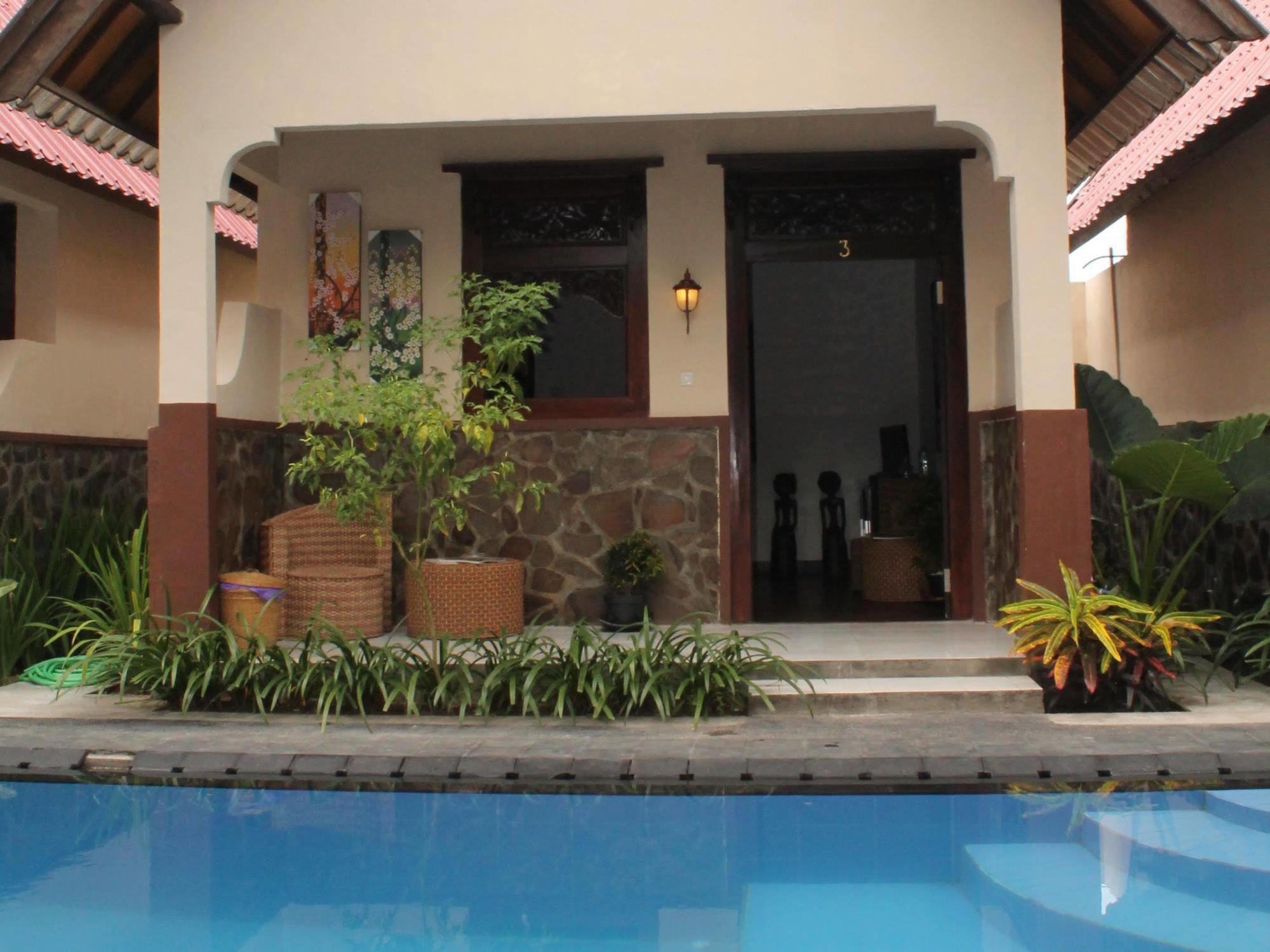 Bagaz Cottage Τζίλι Τραγουανγκάν Εξωτερικό φωτογραφία